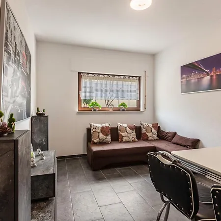 Haus Sonnenschein Apartment